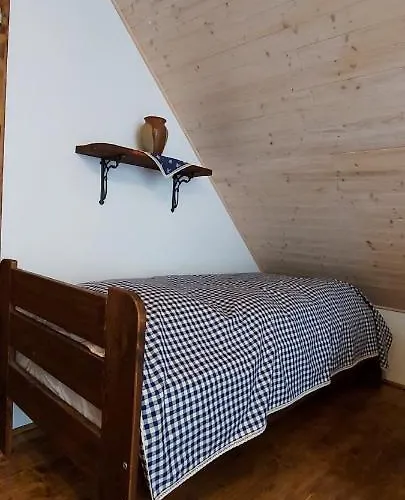 بيت للعطل Hlucov Lesni *